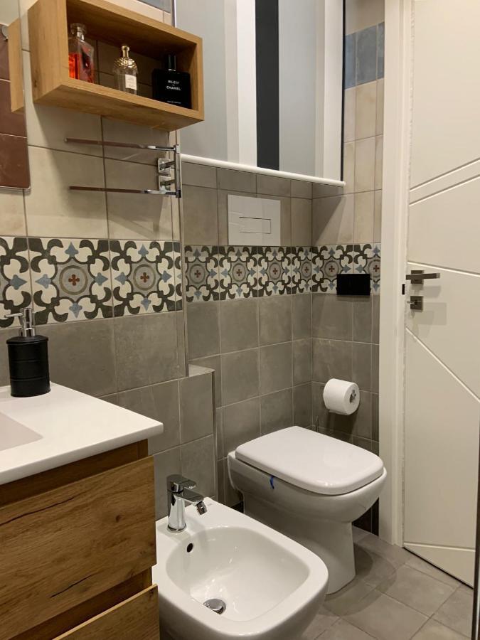 شقة Relais Casa Via Generale Del Buono 13 ميلاتسو المظهر الخارجي الصورة
